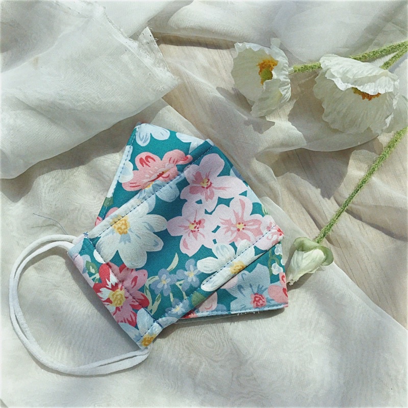 Khẩu trang nữ 3D thô cotton hoa nhí vintage dây điều chỉnh