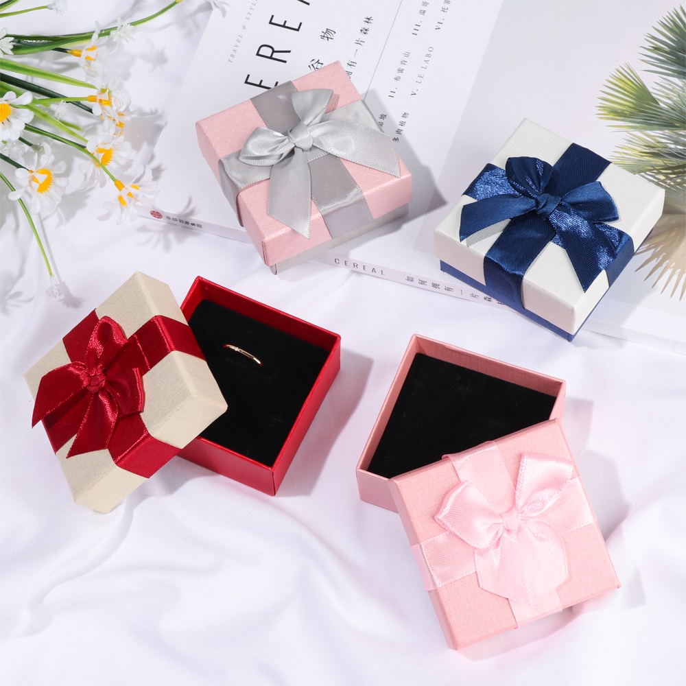 [GIFT] Hộp đựng trang sức hình nơ siêu xinh sang trọng bảo quản nhẫn bạc - Tiệm Bạc Hạnh Phúc