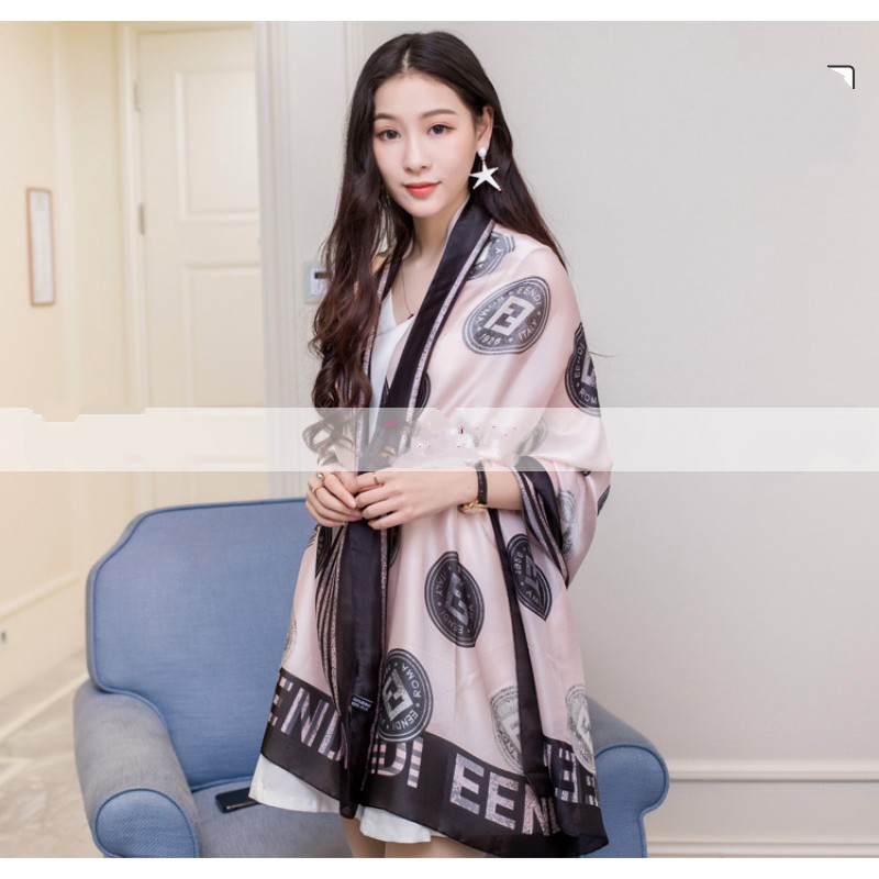 KHĂN CHOÀNG CỔ LỤA THỜI TRANG CAO Cấp 43