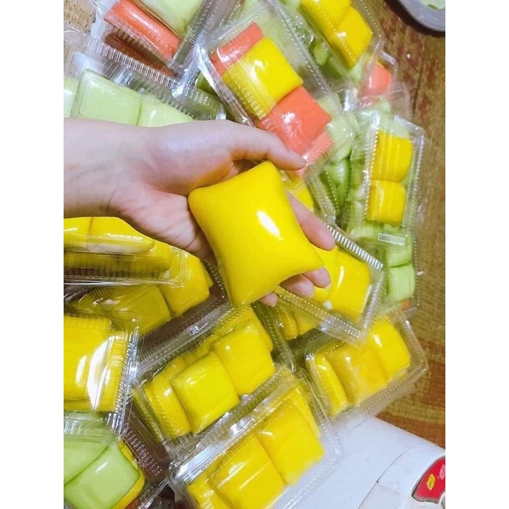Bánh crepe sầu riêng - Bánh crep sầu thơm ngon hộp 5 chiếc