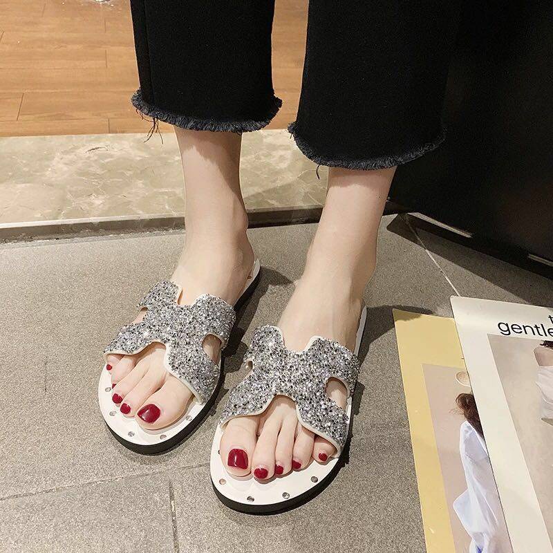 Dép Sandal Mùa Hè Đế Xuồng Đính Đá Phong Cách Thời Trang Hàn Quốc Mới