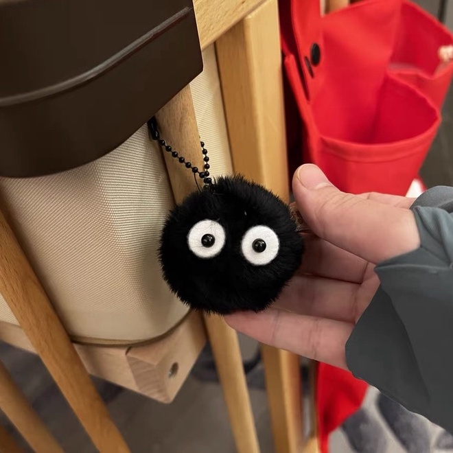 Móc khóa phim hoạt hình Vùng đất linh hồn/Spirited Away nhân vật bồ hóng xinh xắn