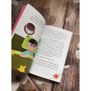 Sách - Gia Đình Quái Chiêu: Mẹ Và Con Trai