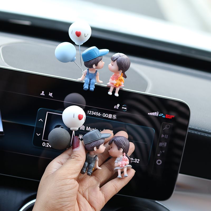 Búp bê hình cặp đôi xinh xắn chất lượng dành cho trang trí xe hơi