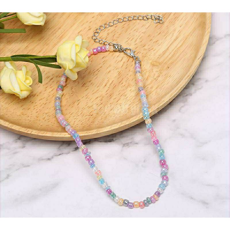 Vòng cổ hạt cườm pastel