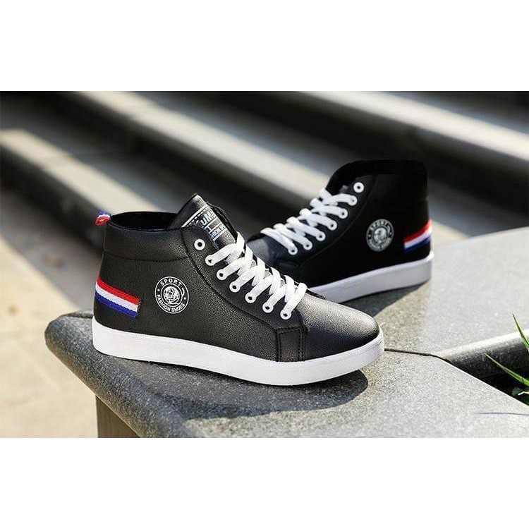 Giày cổ cao nam màu trắng Fashion CC Cờ gót 3 vạch sành diệu cực chất | BigBuy360 - bigbuy360.vn