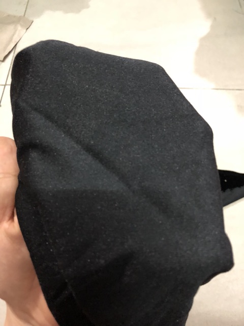 Khăn nhung tam giác quàng đầu cho bà !!