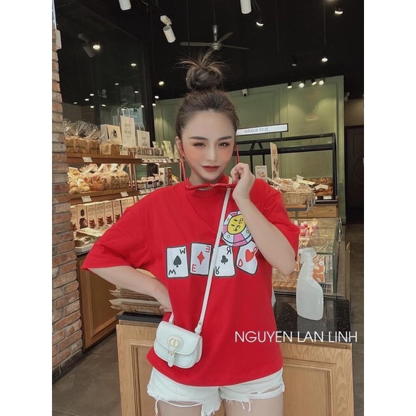 Áo phông quân bài đỏ form dài thụng