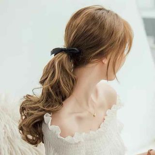 Tóc cột xoăn ngắn c25