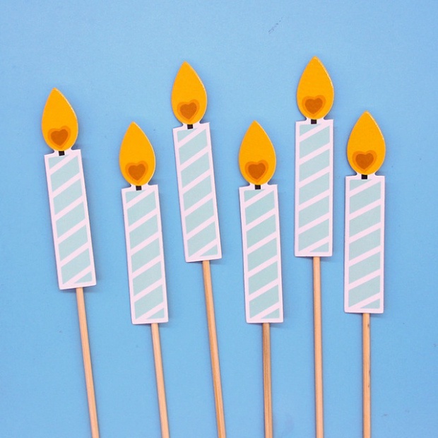 phụ kiện cắm bánh kem sinh nhật [FREESHIP] que cắm tim cờ happy birthday