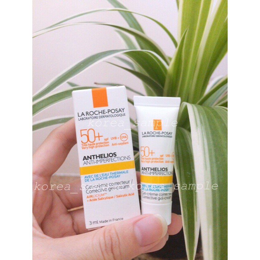 Tuýp Mini KEM CHỐNG NẮNG ANTHELIOS ANTI-IMPERFECTIONS