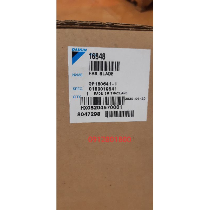 Cánh quạt cục nóng điều hòa Daikin inverter 18.000btu FTXD50FVM