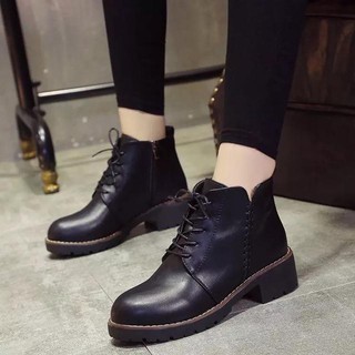 Boots cổ lửng , bốt nữ cá tính hàng Quảng Châu