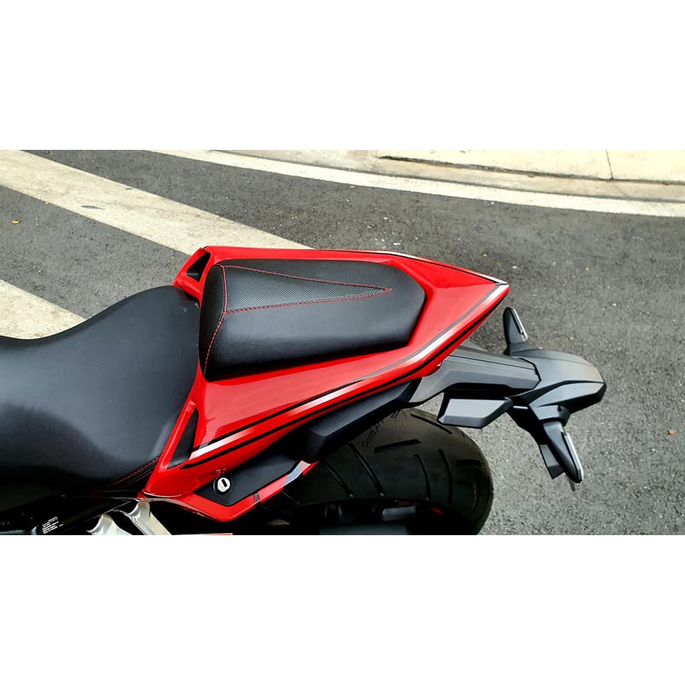 Đuôi CB650R CBR650R kèm yên solo và người ngồi