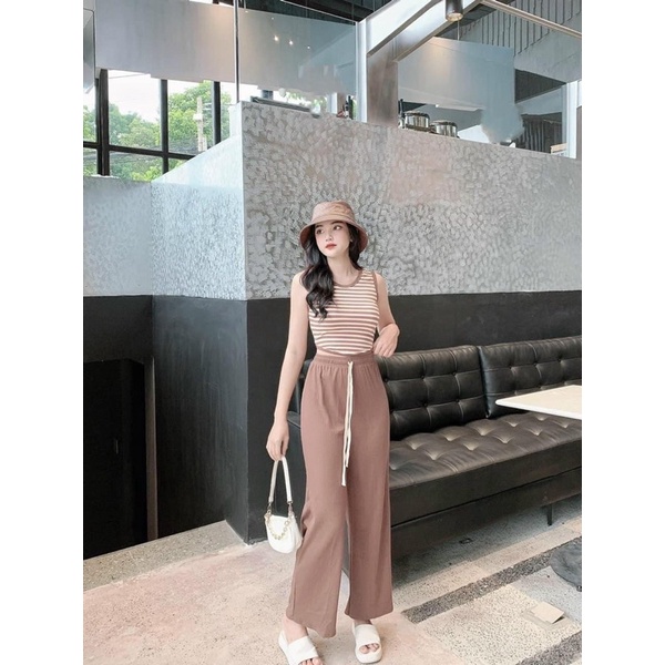 Set quần suông gân áo vạt bầu phối viền xinh xắn