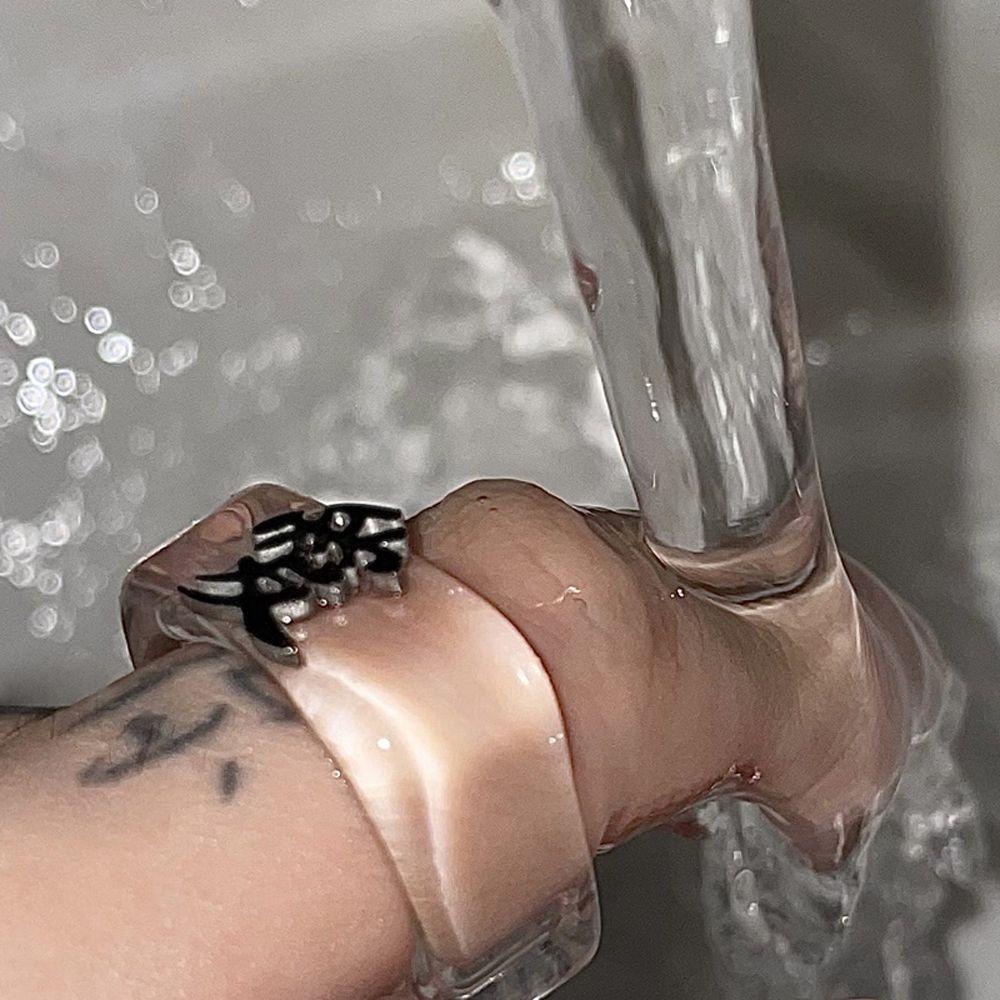 Nhẫn Acrylic Trong Suốt Kiểu Hình Học Phong Cách Punk Vintage Thích Hợp Làm Quà Valentine