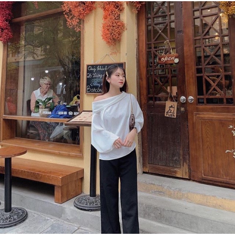 Áo lụa trễ vai - Pearl Blouse | BigBuy360 - bigbuy360.vn