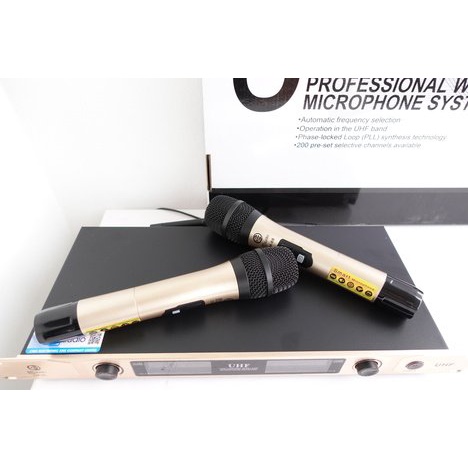 Micro không dây CM-88 tặng kèm chống năn,nhập khẩu japan TẶNG bộ sạc và 4 viên pin 1200mah doublepow