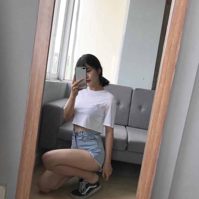 Set quần áo (Basic Crop và Short Light)