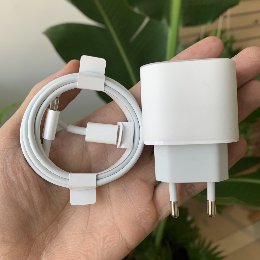 Bộ sạc nhanh iPhone chân tròn 20w chuẩn Châu Âu Chính Hãng Dùng Cho Iphone 11/ 11 Pro Max/ X/ XS Max/ 8/ 8 Plus