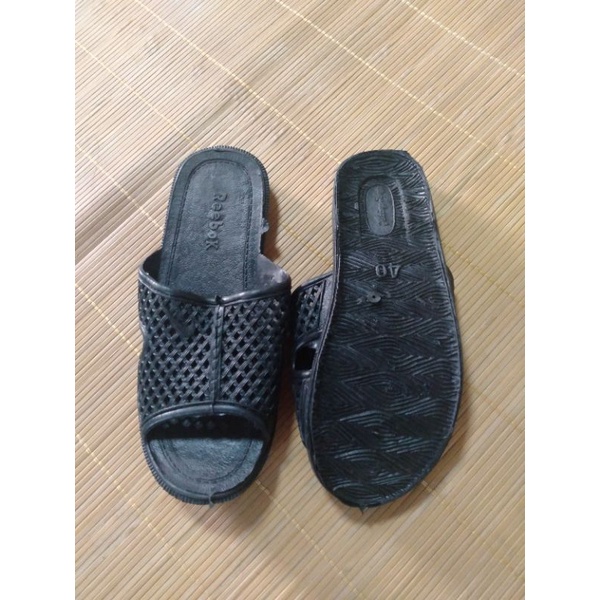 Dép tổ ong đen size 42,43,44,45,46