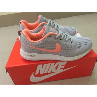 Combo si giầy thể thao Nike zoom.