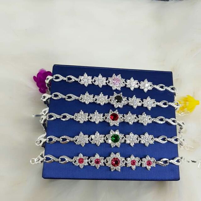 Lắc tay bạc ta
