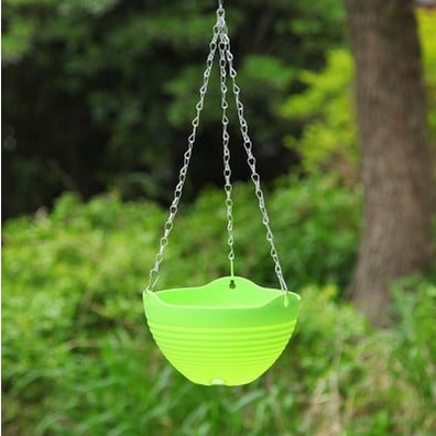 Giỏ treo hoa bằng nhựa VB211 dùng để trang trí ban công sân vườn, kích thước 23 x 14cm