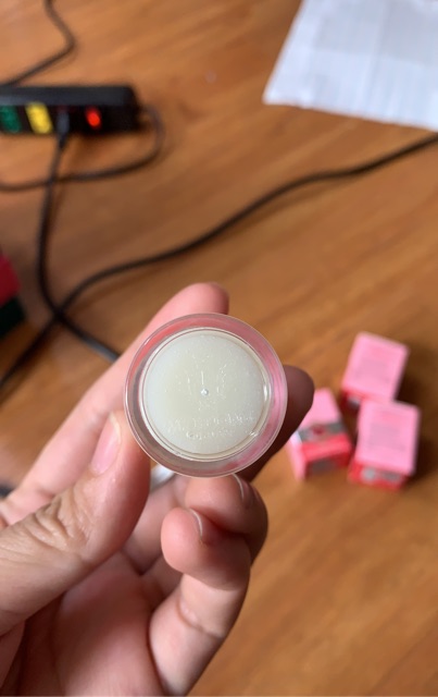 Dưỡng môi thâm loang, dưỡng môi, dưỡng ẩm | BigBuy360 - bigbuy360.vn