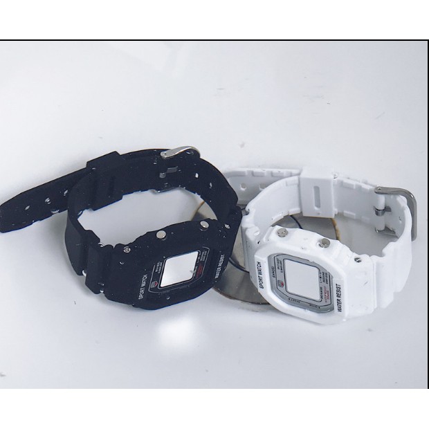 Đồng hồ Unisex SPORTS màu đen / trắng