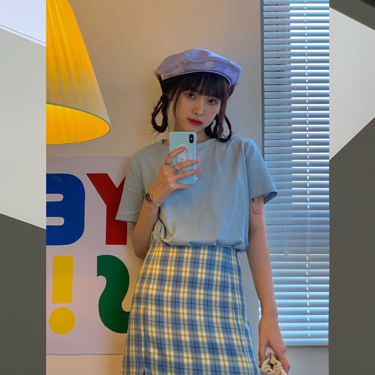 Chân Váy Chữ A Kẻ Sọc Siêu Xinh + Áo Croptop BlueTrẻ Trung Phong Cách Hàn QuốcCho Bạn Gái