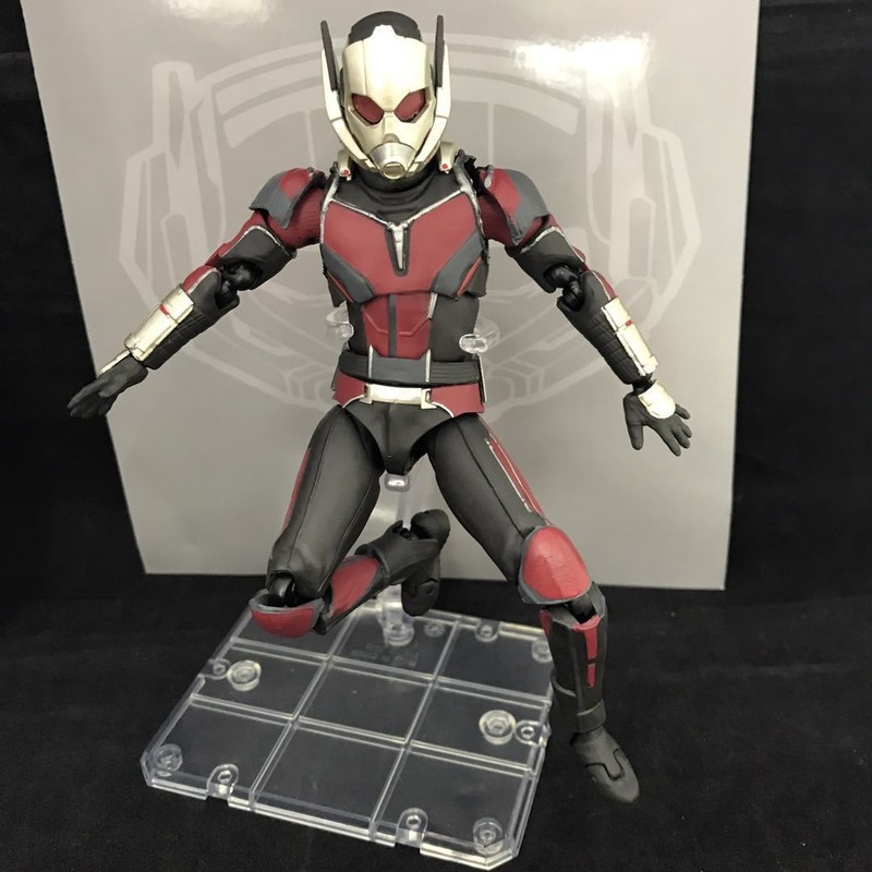 Mô Hình Nhân Vật Ant-man Trong Phim Captain America Cao 17cm