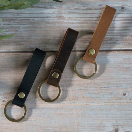 Móc Khóa Handmade Da Bò Thật [KHẮC CHỮ THEO YÊU CẦU]