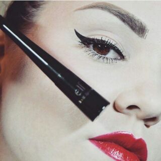 KẺ MẮT NƯỚC ELF EXPERT LIQUID EYELINER