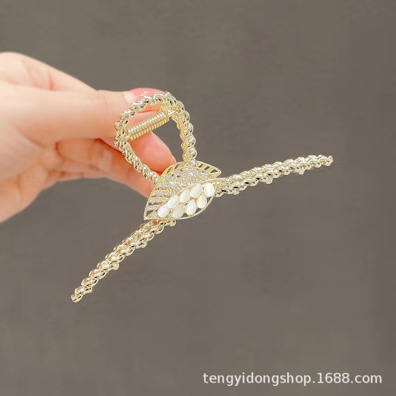 Kẹp Tóc Hình Nơ Đính Đá Kim Cương Toàn Bộ