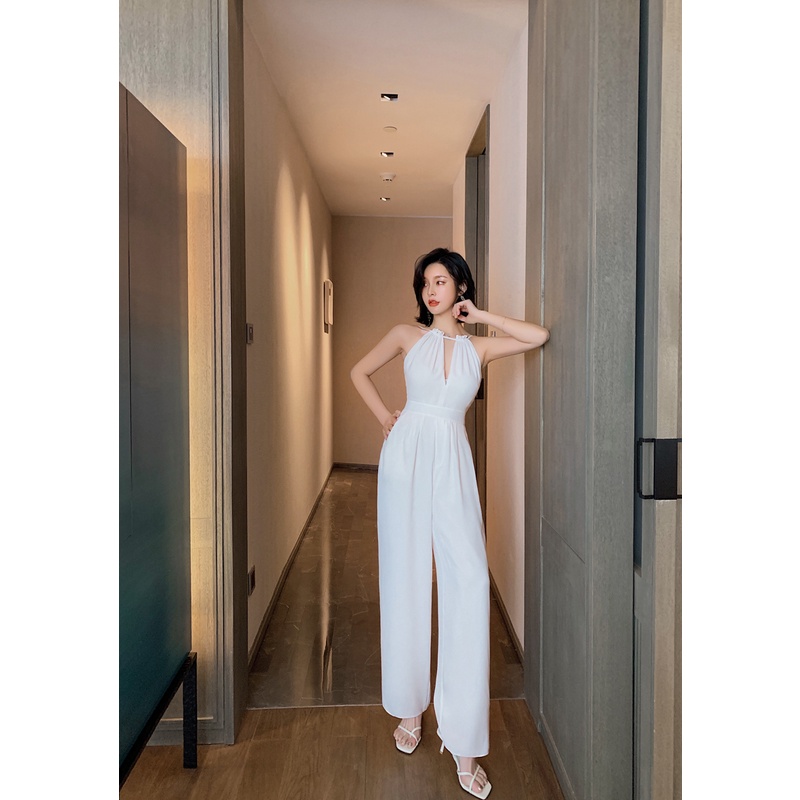 Jumpsuit ống đứng cổ yếm màu trắng phong cách thời trang xuân hè 2022 ( fom đẹp loại 1)