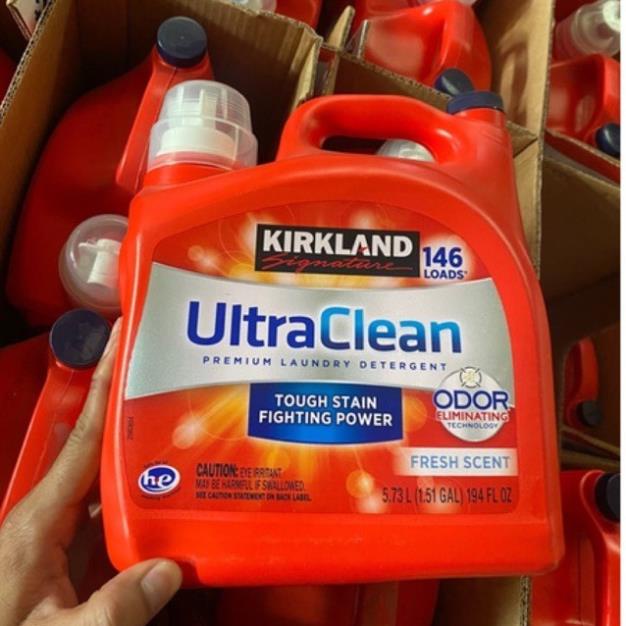 Nước giặt Kirkland Signature Ultra Clean chai 5.73l làm sạch nhưng không làm phai màu vải