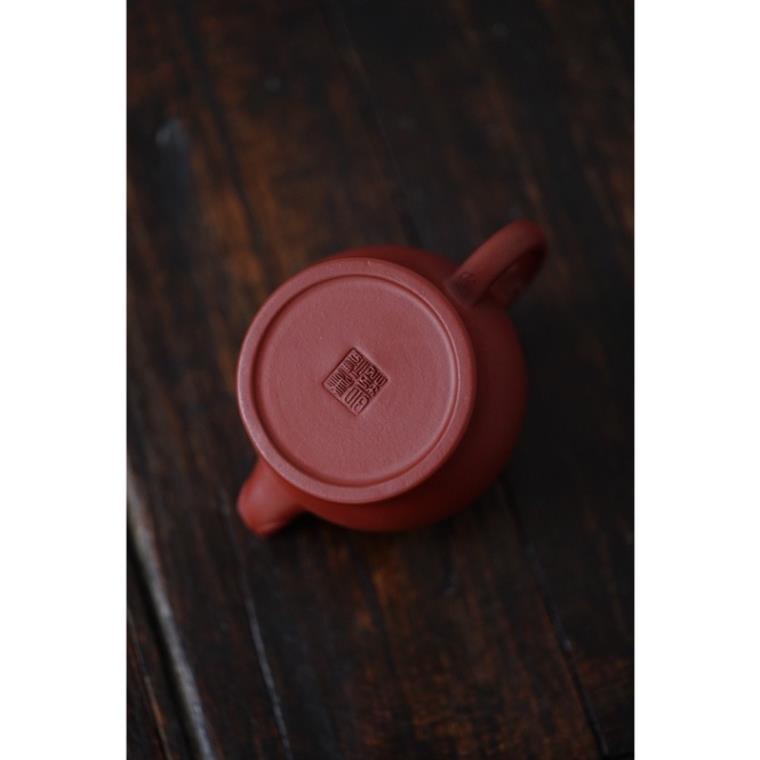 Quà biếu Ấm Tử Sa Nghi Hưng Cung Đăng Song Long 170ml