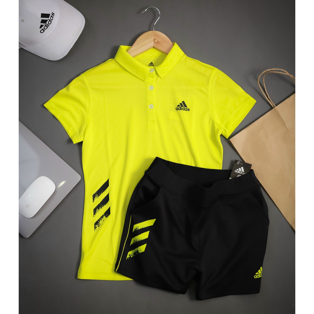Bộ thể thao nữ THUSPORTS - là bộ tập nữ giúp các bạn gái chơi thể thao thoải mái nhưng vẫn tôn dáng và đẹp hơn