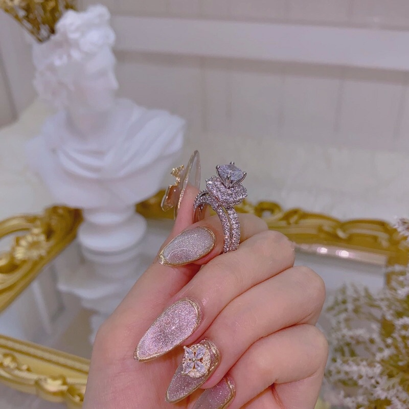 Nhẫn xi bạch kim hột cao xoàn siêu đẹp Kami