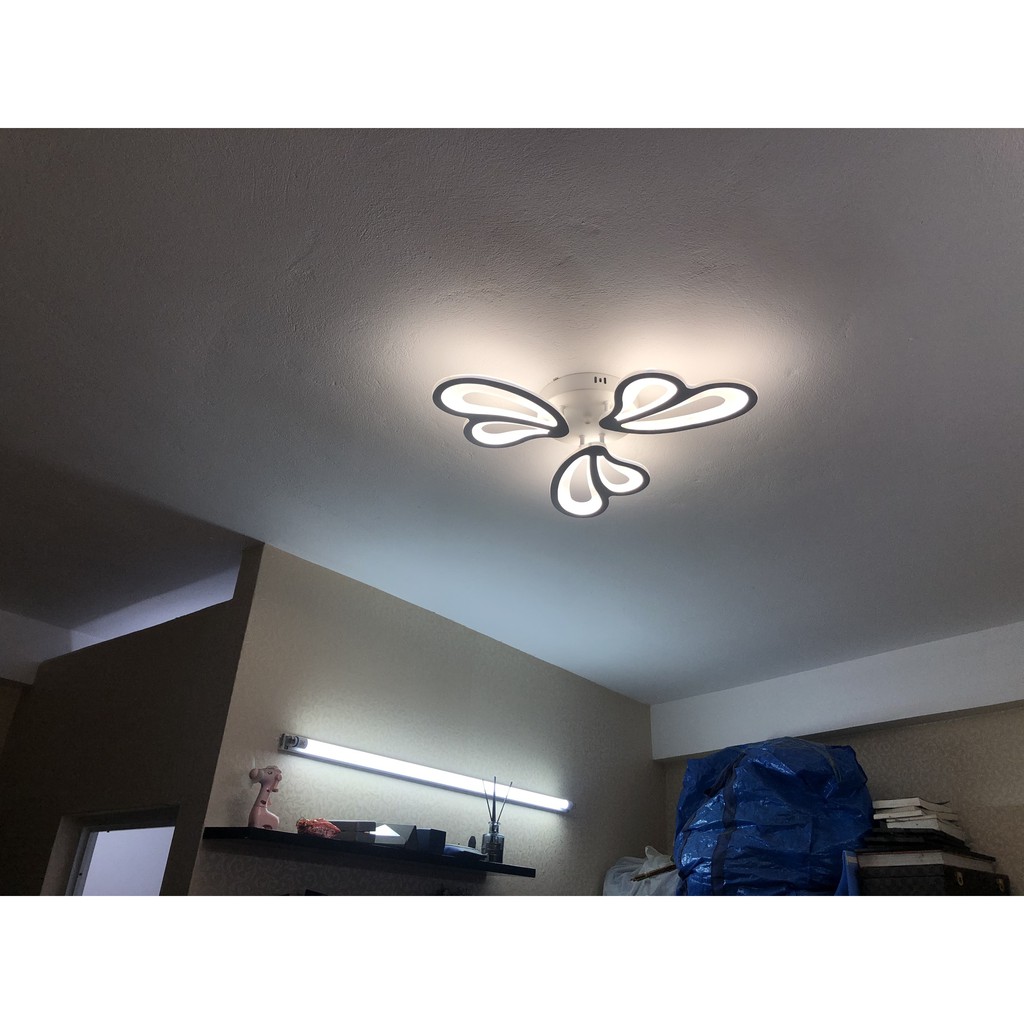 Đèn led ốp trần trang trí phòng khách phòng ngủ 3 cánh có 3 chế độ sáng tặng điều khiển bảo hành 12 tháng-Mã 2035/3