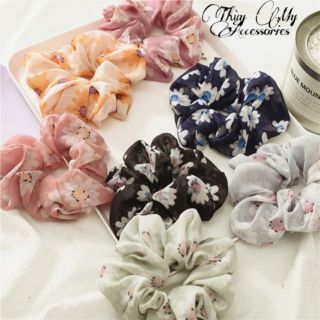 Cột tóc scrunchies hoa cúc- Thùy My Accessories