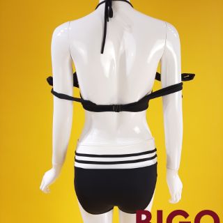Bộ bikini 2 mảnh màu đen trắng