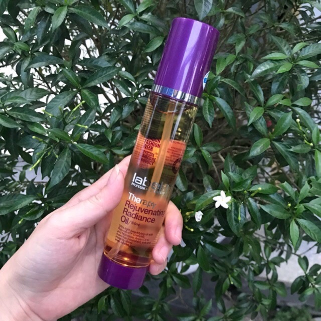 Tinh dầu chống lõa hóa và làm mền mượt cho tóc label.m Therapy Age- Defying Radiance Oil 100ml