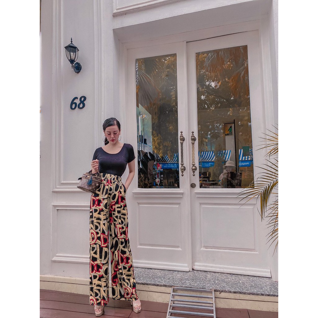 Sale SET ÁO THUN + QUẦN HOẠ TIẾT HÀNG NHẬP Ꮯɦấȶ Ꮮɨệʊ:thun + lụa. Có 3 màu. Size dưới 54kg vừa nha mấy chế .