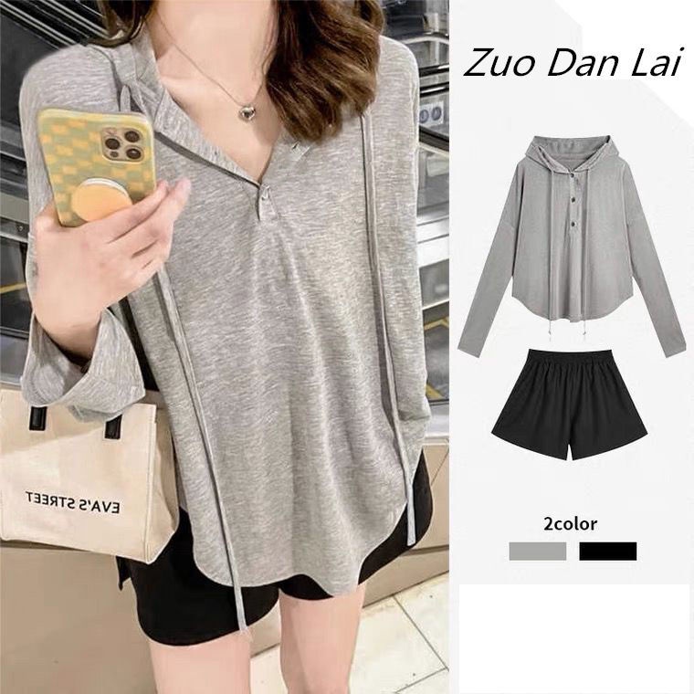 Set Áo Thun Tay Dài Có Mũ Phối Quần Short Dáng Rộng Thời Trang Hè Cá Tính Cho Nữ