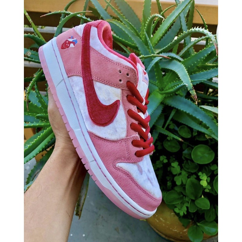 GIÀY THỂ THAO SNEAKER SB DUNK STRANGE LOVE SIZE NAM NỮ HÀNG CAO CẤP HOT TREND