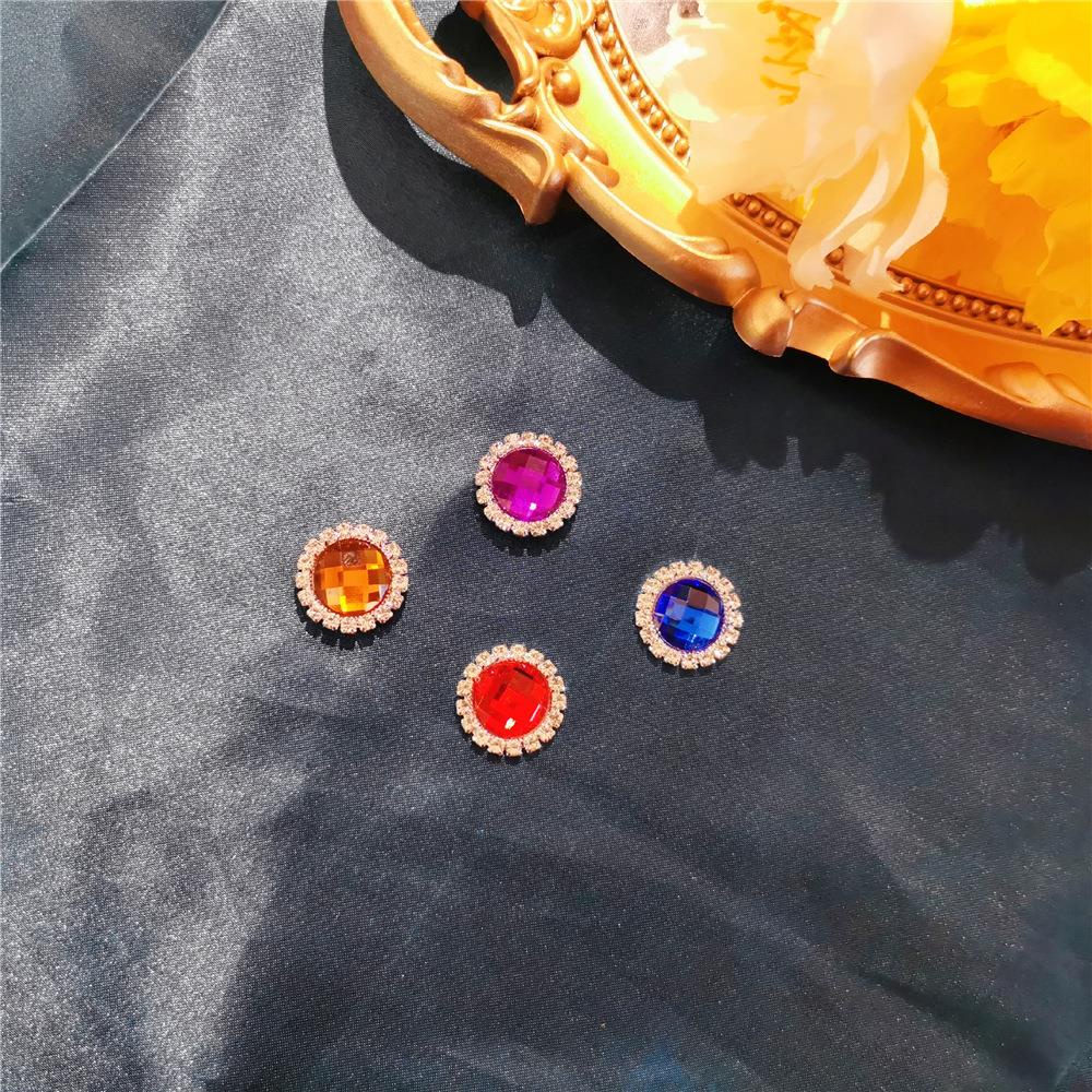 Miếng Dán Đính Đá Lấp Lánh Trang Trí Giày Thể Thao Độc Đáo