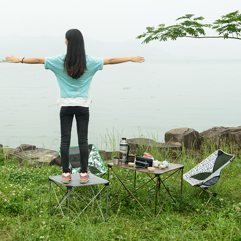 [CHÍNH HÃNG] Bàn Nhôm Xếp Dã Ngoại Di Động Cầm Tay Siêu Nhẹ Cho Du Lịch Picnic Cắm Trại Câu Cá NatureHike NH16Z016-S