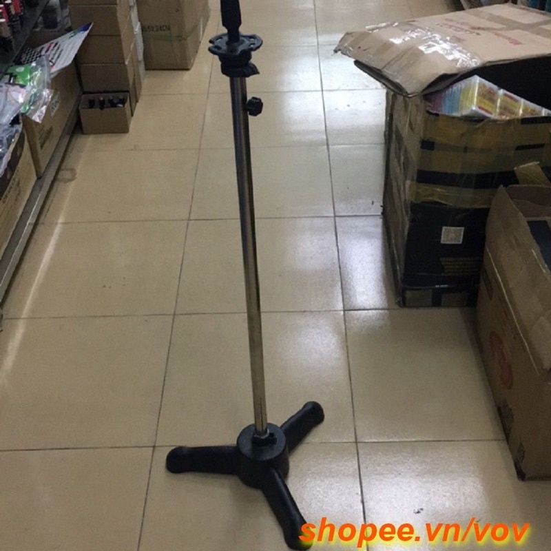 Chân cắm đầu kem ,Manocanh đủ loại .chất liệu sắt , inox chắc chắn shop giao hàng đảm bảo y như hình ảnh đã chụp